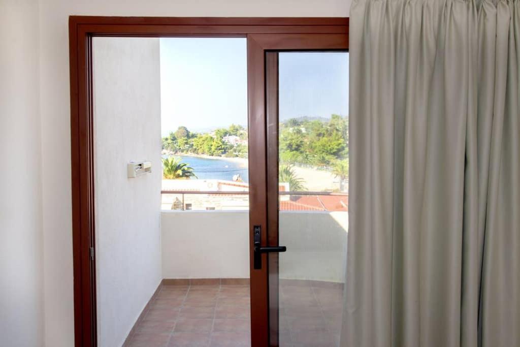 Oliviera Villa Lagomandra Exterior photo