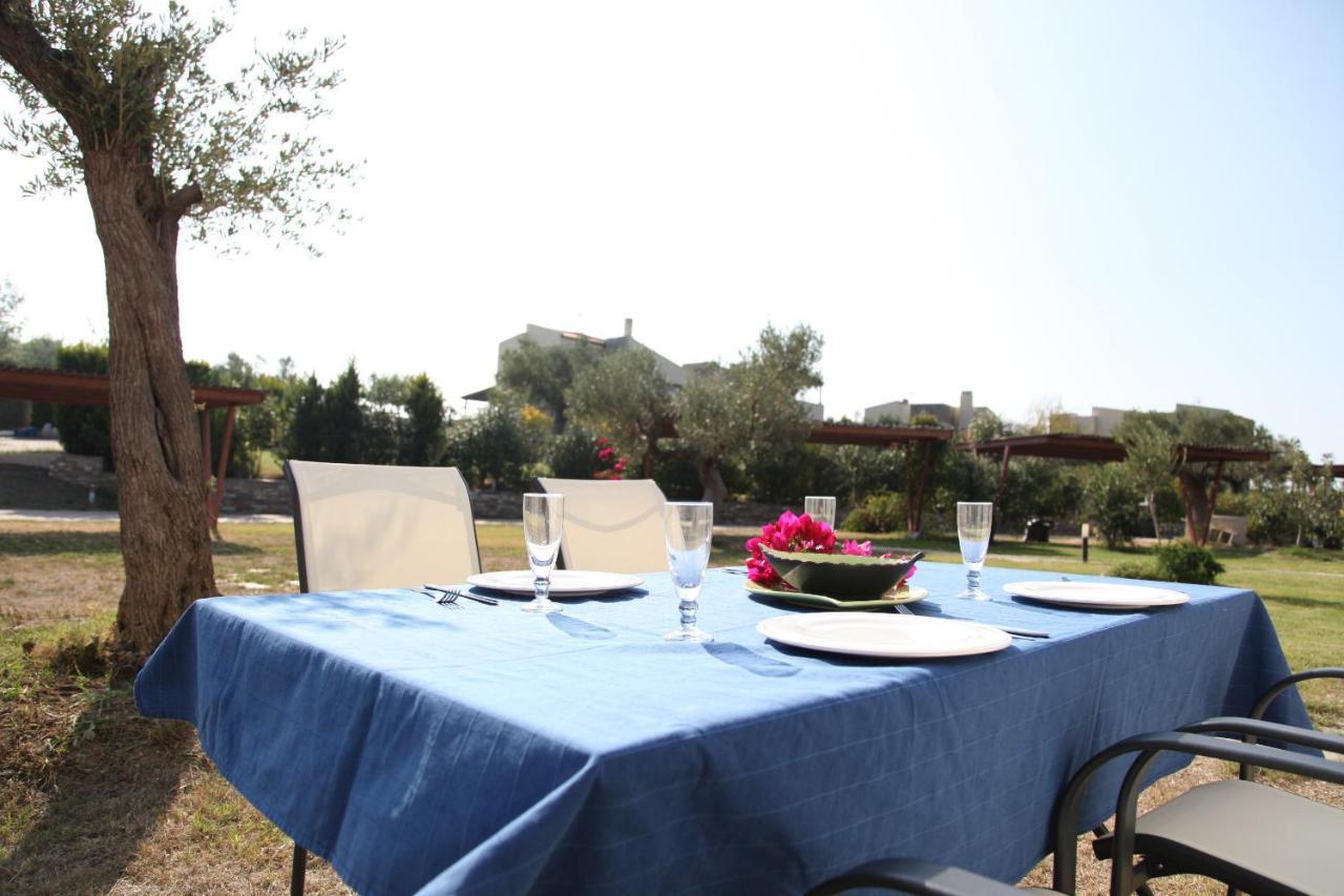 Oliviera Villa Lagomandra Exterior photo